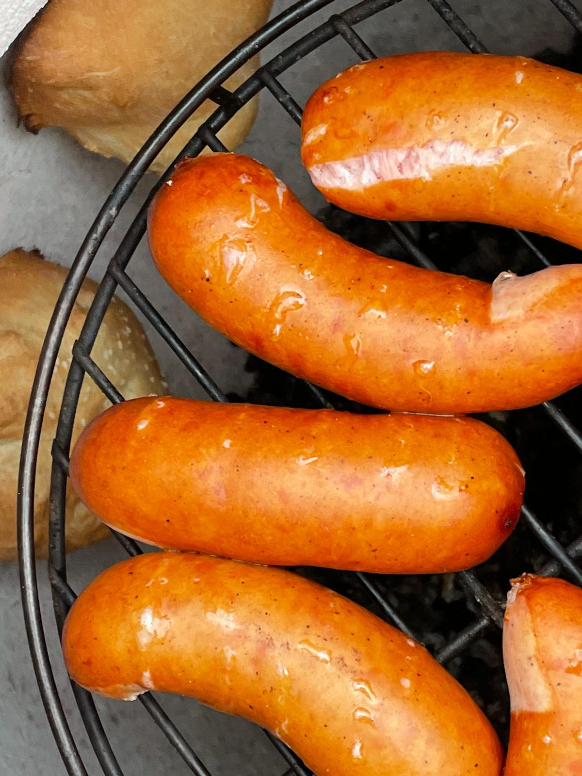 Sausages and bread from your tandoor