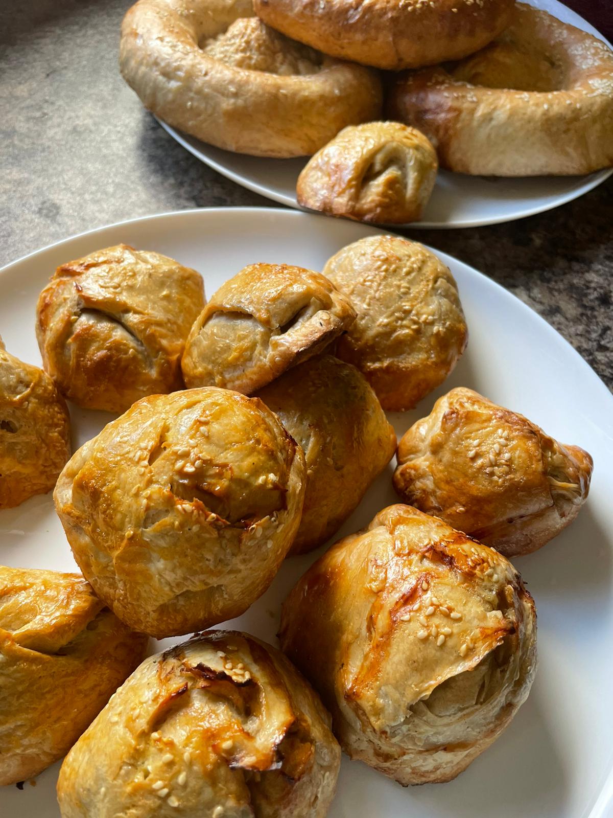 Flatbread and samsa baked in tandoor in your backyard. Delicious